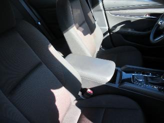 Mazda 3 2.0 Skyactiv-G AUT. MildHybrid  Climatronic Navi Camera Headup-Display StoelVerwarming picture 24