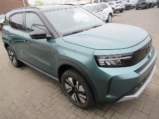 Opel Frontera 1.2T 136 eDTC Aut. 18980km!!  MildHybrid Climat Navi Camera Stoel/Stuur-Verwarming ...... picture 2