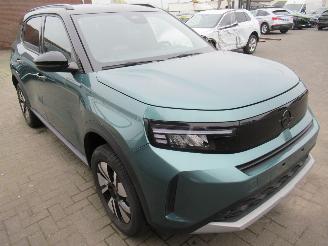 Schadeauto Opel Frontera 1.2T 136 eDTC Aut. 18980km!!  MildHybrid Climat Navi Camera Stoel/Stuur-Verwarming ...... 2025/8