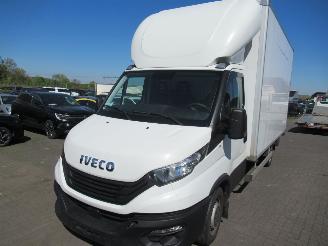 Iveco Daily 35S18 KOFFER 3.0D Aut.Climatronic CruiseControl Dhollandia-Lift.... picture 2