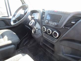 Iveco Daily 35S18 KOFFER 3.0D Aut.Climatronic CruiseControl Dhollandia-Lift.... picture 32