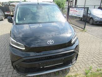 Toyota ProAce Proace City 1.5D 130pk AUT. Lang 7-Zits Climatronic Navi Camera Stoel/StuurVerwarming Keyless-Go picture 5