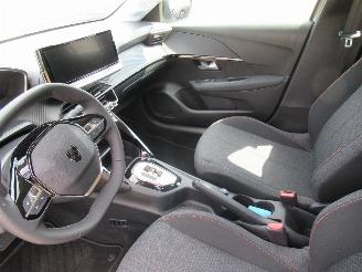 Peugeot 208 1.2 Hybrid AUT. Airco CruiseControl Parktronic Navigatie-Android/Carplay picture 18