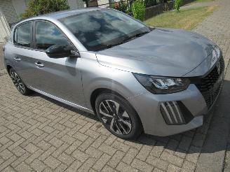Peugeot 208 1.2 Hybrid AUT. Airco CruiseControl Parktronic Navigatie-Android/Carplay picture 3