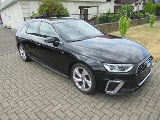 krockskadad bil auto Audi A4  2023/9