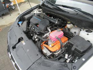 Hyundai Tucson 1.6 HYBRID Aut.28.985km Climatronic Leer Navi Camera Stoel/Stuur Verwarming Krell-Sound picture 12