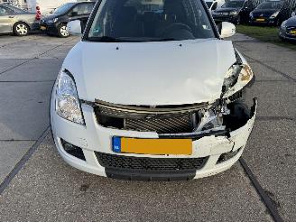 Suzuki Swift 1.3 Limited 5 drs picture 11