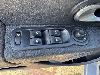 Renault Modus 1.4 16v Dynamique picture 6