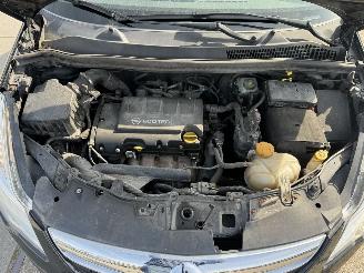 Opel Corsa 1.2 16v Berlin 5drs picture 9