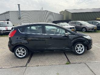 Ford Fiesta 1.25 Titanium picture 21
