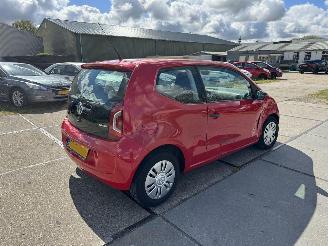 Volkswagen Up! 1.0 Take Up picture 3