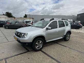 skadebil auto Dacia Duster 1.2 TCe Prestige 2016/3