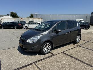 krockskadad bil auto Opel Meriva 1.4 Turbo Anniversary Ed. 2012/11