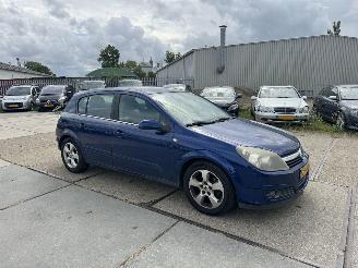 Opel Astra 1.6 picture 2