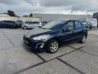 Unfallwagen Peugeot 308 1.6 VTI Active 2012/2