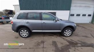 Coche siniestrado Volkswagen Touareg Touareg (7LA/7L6), SUV, 2002 / 2010 5.0 TDI V10 2004/6