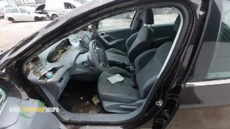 Peugeot 208 208 I (CA/CC/CK/CL), Hatchback, 2012 / 2019 1.2 Vti 12V PureTech 82 picture 10