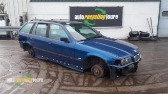 Sloopauto BMW 3-serie 3 serie Touring (E36/3), Combi, 1995 / 1999 316i 1997/9