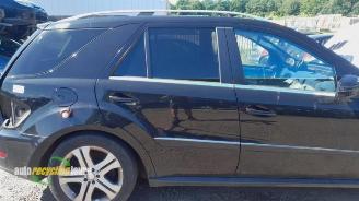 Mercedes ML ML II (164/4JG), SUV, 2005 / 2011 3.0 ML-350 CDI BlueEFFICIENCY 4-Matic V6 picture 11