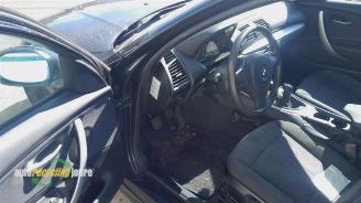 BMW 1-serie 1 serie (E87/87N), Hatchback 5-drs, 2003 / 2012 120d 16V picture 23