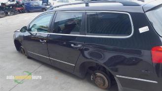 Volkswagen Passat Passat Variant (3C5), Combi, 2005 / 2010 2.0 FSI 16V picture 12