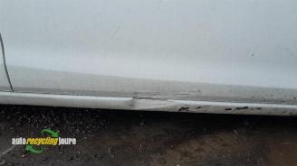 Ford Fiesta Fiesta 6 (JA8), Hatchback, 2008 / 2018 1.6 TDCi 16V ECOnetic picture 3