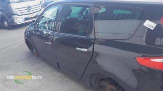 Renault Grand-scenic Grand Scenic III (JZ), MPV, 2009 / 2016 1.4 16V TCe 130 picture 10