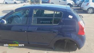 Dacia Sandero Sandero I (BS), Hatchback, 2008 / 2013 1.2 16V picture 13