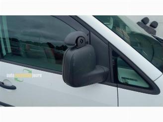 Volkswagen Caddy III onderdelen (kleur: LB9A) donorauto picture 4