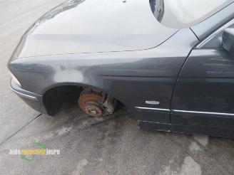 BMW 5-serie (E39) onderdelen (kleur: 310) donorauto picture 17
