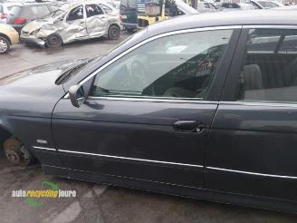 BMW 5-serie (E39) onderdelen (kleur: 310) donorauto picture 12
