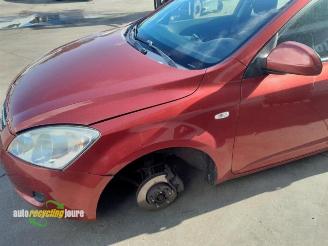 Kia Cee d Cee'd Sporty Wagon (EDF), Combi, 2007 / 2012 1.4 16V picture 22