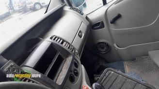 Nissan Primastar onderdelen (kleur: Z36) donorauto picture 16