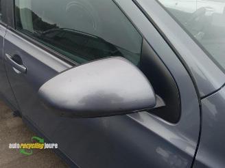 Nissan Qashqai onderdelen (kleur: B52) donorauto picture 4