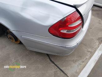 Mercedes E-klasse (W211) onderdelen (kleur: 775) donorauto picture 10