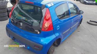 Peugeot 107 107, Hatchback, 2005 / 2014 1.0 12V picture 8