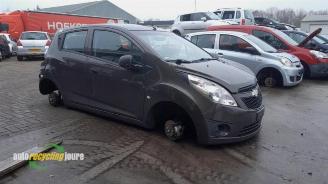 Coche siniestrado Chevrolet Spark Spark (M300), Hatchback, 2010 1.0 16V Bifuel 2011/11