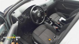 Volkswagen Golf IV onderdelen (kleur: LA7W) donorauto picture 24