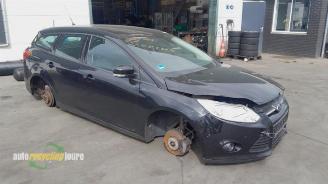 Uttjänta bilar auto Ford Focus Focus 3 Wagon, Combi, 2010 / 2020 1.0 Ti-VCT EcoBoost 12V 125 2013/8