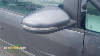 Volkswagen Touran (1T3) onderdelen (kleur: LD7R) donorauto picture 8