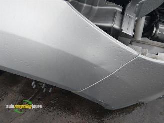 Ford Focus 3 onderdelen (kleur: OB) donorauto picture 3