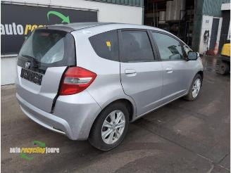 Honda Jazz Jazz (GE6/GE8/GG/GP), Hatchback, 2008 / 2015 1.3 VTEC 16V Hybrid picture 2