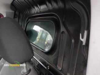 Opel Combo onderdelen (kleur: G6Z) donorauto picture 19