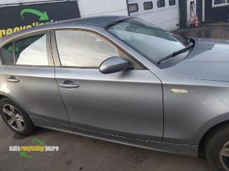 BMW 1-serie 1 serie (E87/87N), Hatchback 5-drs, 2003 / 2012 116i 1.6 16V picture 3