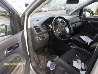 Volkswagen Touran Touran (1T3), MPV, 2010 / 2015 1.6 TDI 16V picture 23