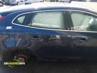 Volvo V-40 V40 (MV), Hatchback 5-drs, 2012 / 2019 1.6 T3 GTDi 16V picture 33