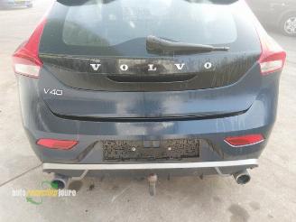 Volvo V-40 V40 (MV), Hatchback 5-drs, 2012 / 2019 1.6 T3 GTDi 16V picture 3