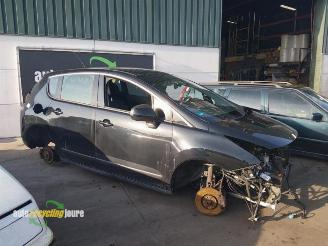 Uttjänta bilar auto Peugeot 3008 3008 I (0U/HU), MPV, 2009 / 2016 1.6 16V THP 155 2011/1