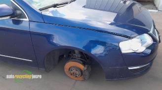 Volkswagen Passat Passat Variant (3C5), Combi, 2005 / 2010 2.0 FSI 16V picture 2