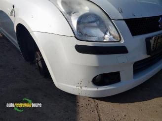 Suzuki Swift Swift (ZA/ZC/ZD1/2/3/9), Hatchback, 2005 / 2011 1.3 VVT 16V picture 22